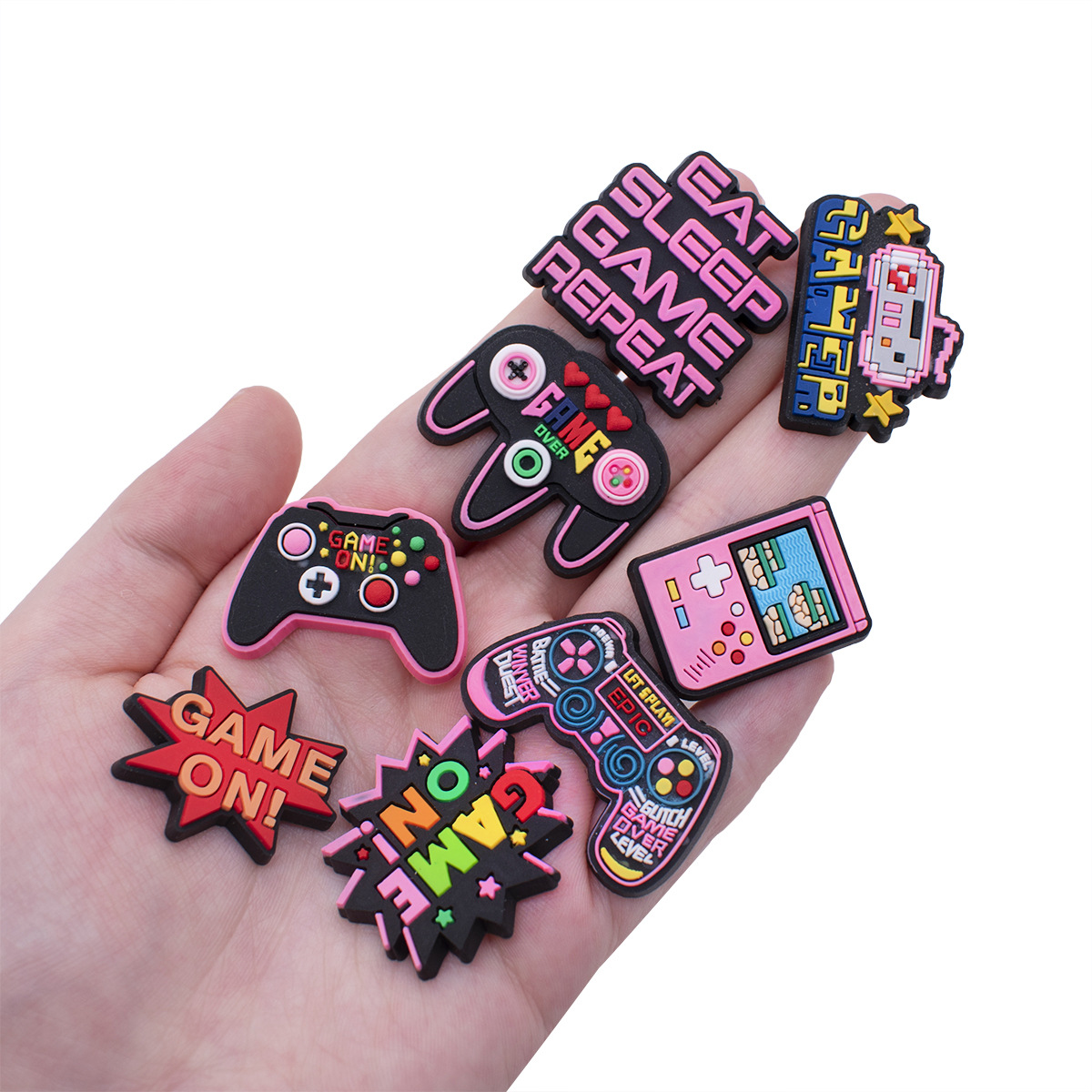 لعبة الأحذية السحر لملحقات كرو - مراجعة Gaming Accessories Boys وسعره