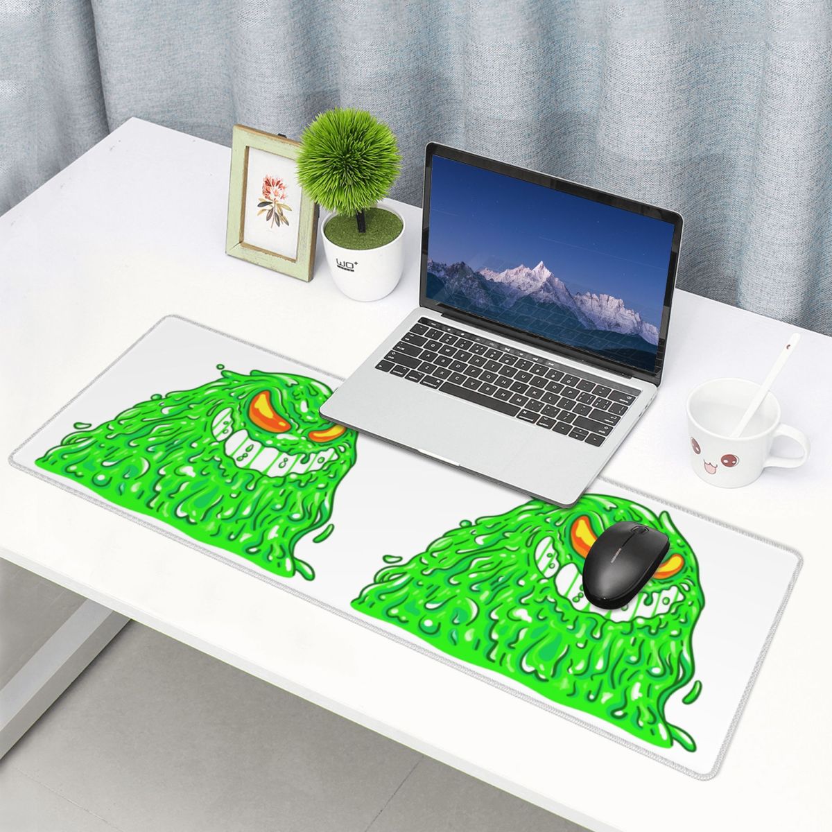 بساط فأرة كبير بشعار Feid Ferx - مراجعة Gaming Accessories Logo وسعره